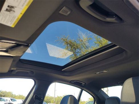 Used 2025 BMW 330i Sedan image 25