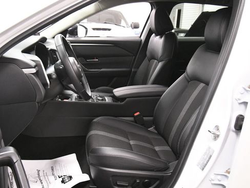 Used 2025 MAZDA CX-50 AWD 2.5 S w/ Preferred Package image 10