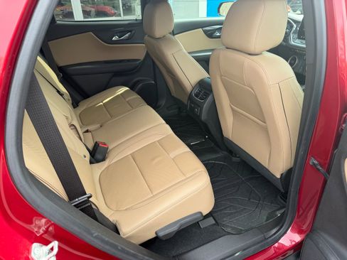 Used 2024 Chevrolet Blazer Premier w/ Driver Confidence II Package image 4