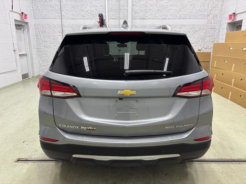 Used 2024 Chevrolet Equinox Premier AWD/4WD image 5