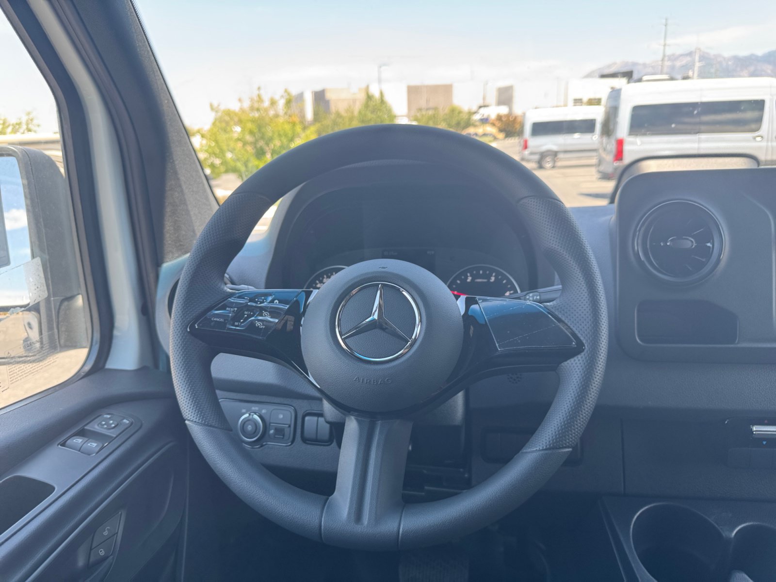 New 2026 Mercedes-Benz Sprinter 2500 image 17