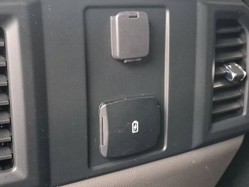 Used 2019 Ford F150 XL w/ Equipment Group 101A Mid image 11