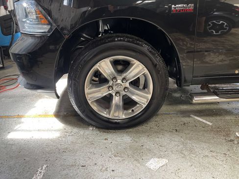 Used 2017 RAM 1500 Sport AWD/4WD image 11