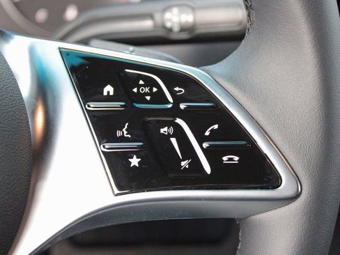 Used 2025 Mercedes-Benz Sprinter 2500 image 15