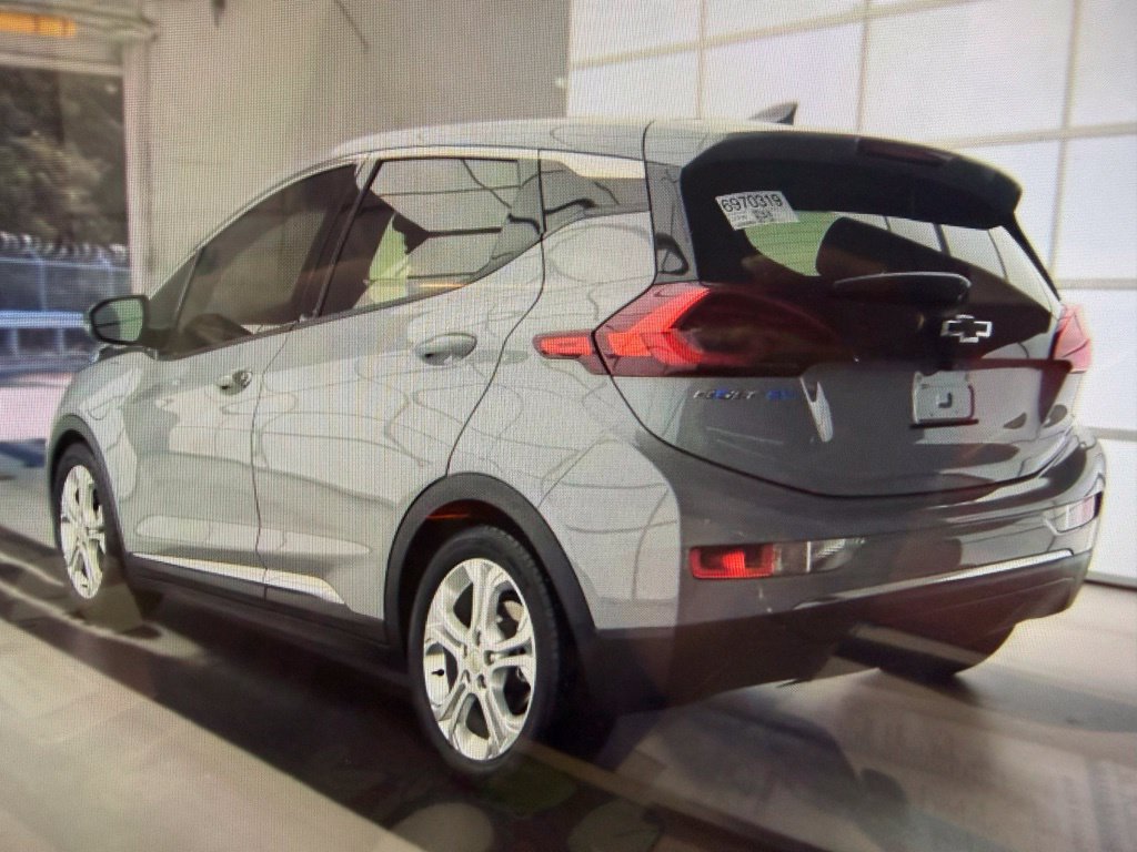 Used 2021 Chevrolet Bolt LT FWD image 5