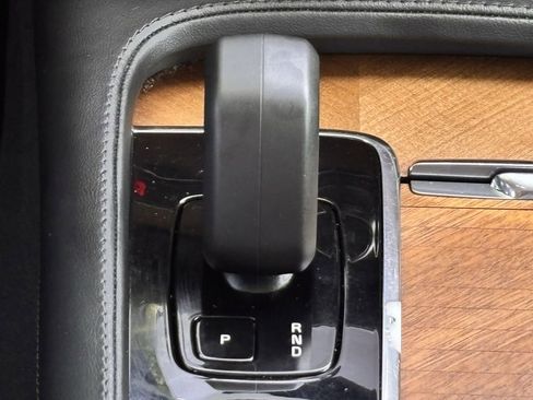 Used 2023 Volvo XC90 B5 Plus w/ Protection Package Premier image 19