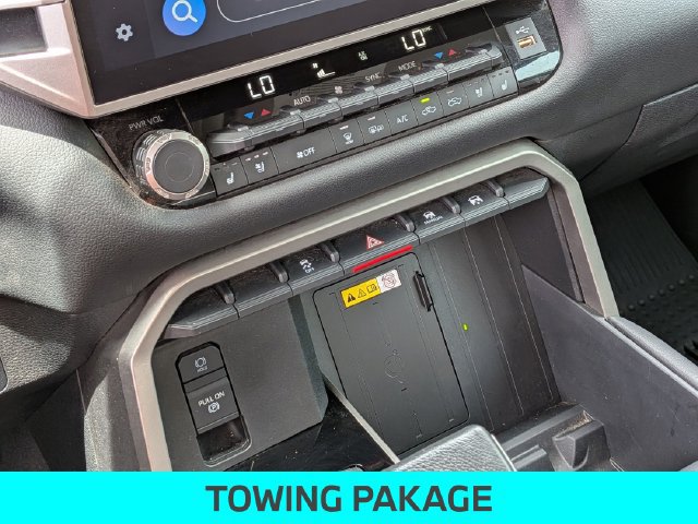 Used 2023 Toyota Tundra Limited w/ Power Package AWD/4WD image 18