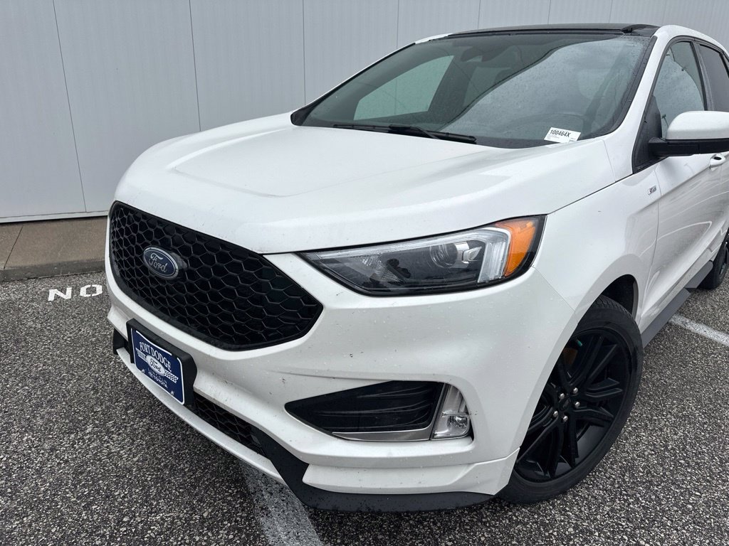 Certified 2024 Ford Edge ST-Line AWD/4WD image 2