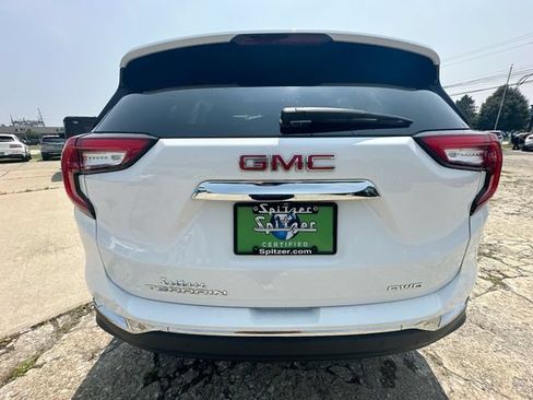 Used 2023 GMC Terrain SLT AWD/4WD image 36