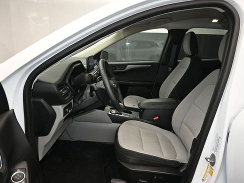 Used 2023 Ford Escape Active image 13