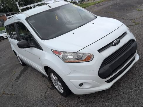 Used 2016 Ford Transit Connect XLT FWD image 2