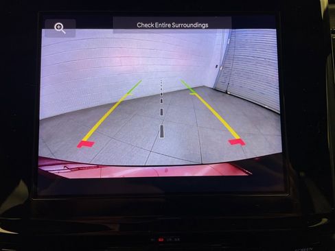 New 2025 Jeep Grand Cherokee L Laredo image 12