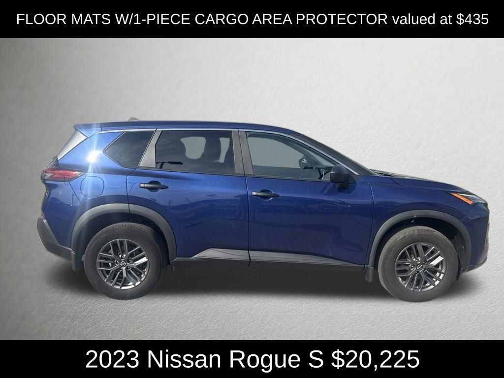 Used 2023 Nissan Rogue S AWD/4WD image 2