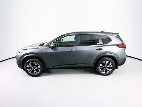 Used 2023 Nissan Rogue SV image 4
