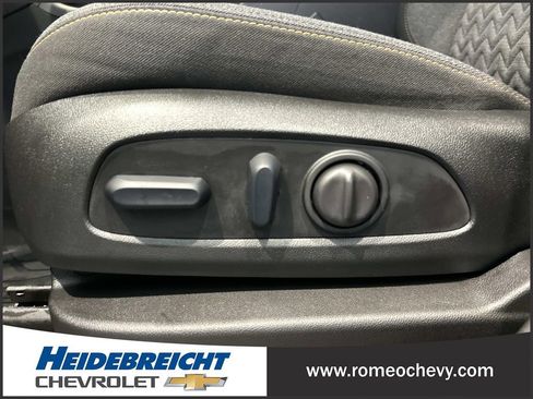 Used 2024 Chevrolet Equinox LT w/ LPO, Floor Liner Package image 14