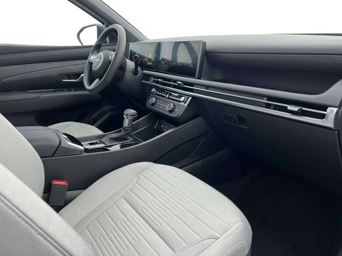 New 2026 Hyundai Santa Cruz SE AWD/4WD image 16