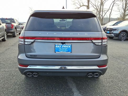Certified 2023 Lincoln Aviator Reserve w/ Elements Package Plus AWD/4WD image 6