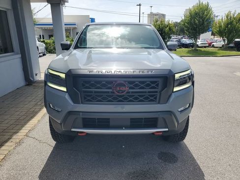 Used 2022 Nissan Frontier Pro-X RWD image 13