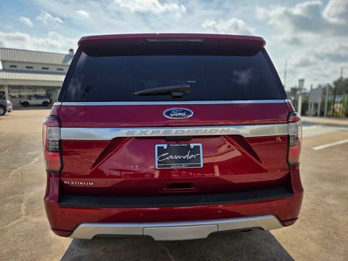 Used 2019 Ford Expedition Platinum RWD image 6