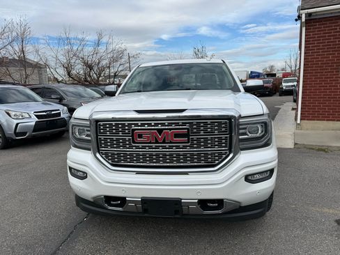 Used 2016 GMC Sierra 1500 Denali w/ Denali Ultimate Package image 2