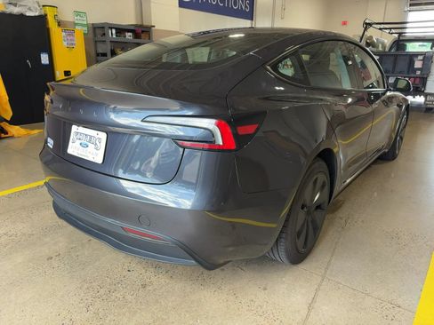 Used 2025 Tesla Model 3 Long Range RWD image 2