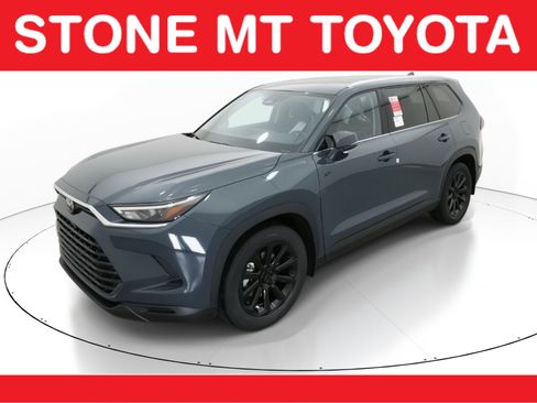 New 2026 Toyota Grand Highlander XLE image 1