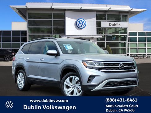 Used 2022 Volkswagen Atlas SE image 1