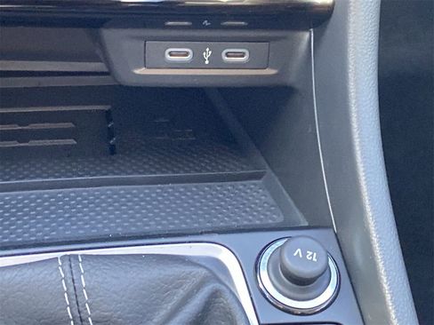 New 2026 Volkswagen Jetta SE image 25