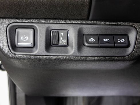 Used 2023 GMC Acadia Denali AWD/4WD image 34