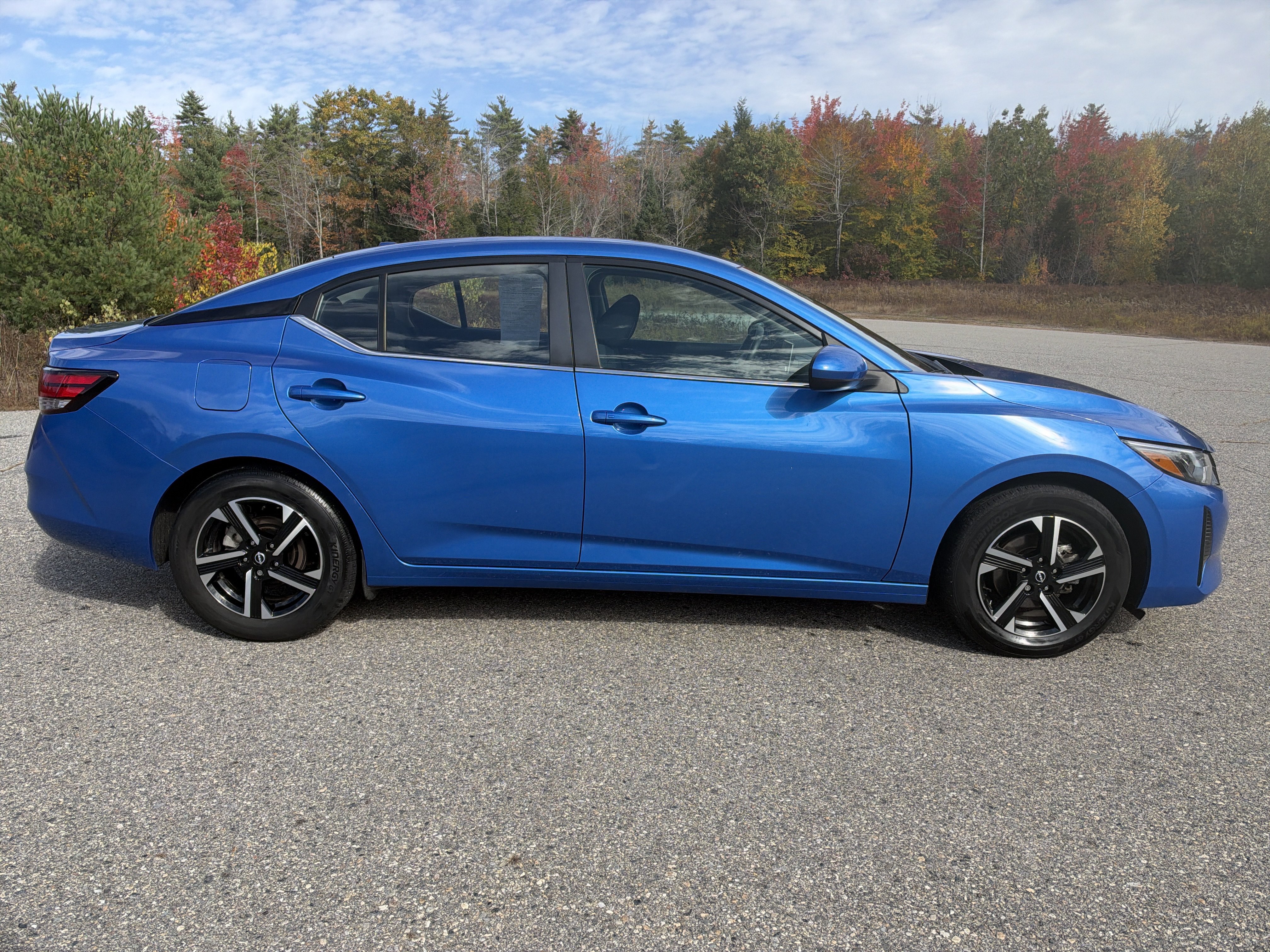 Certified 2024 Nissan Sentra SV FWD image 4