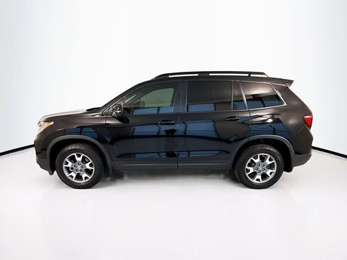 Certified 2023 Honda Passport TrailSport image 8