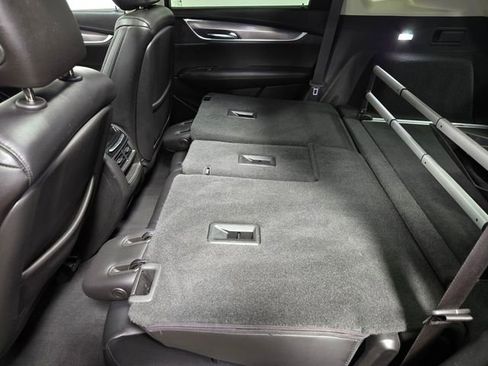 Used 2019 Cadillac XT5 Premium Luxury image 39