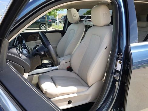 Certified 2023 Mercedes-Benz GLB 250 image 19