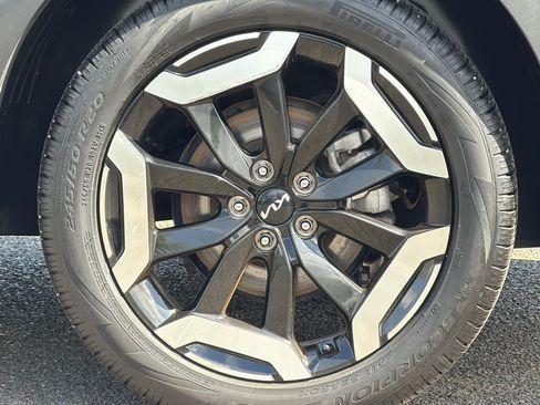 Used 2025 Kia Telluride S AWD/4WD image 28