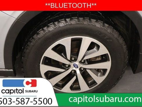 Used 2020 Subaru Outback Premium image 9