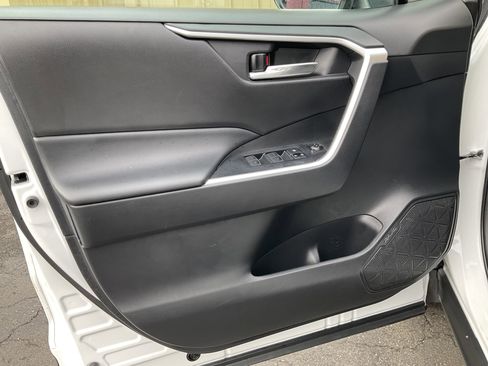 Used 2024 Toyota RAV4 XLE image 26