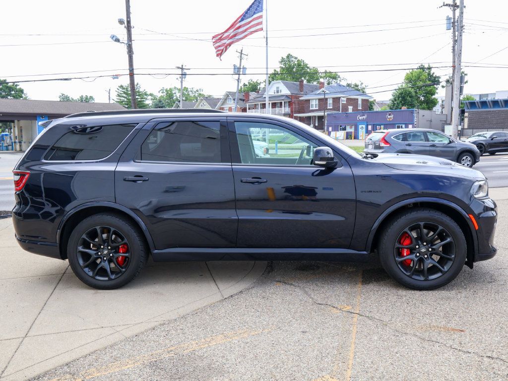 Used 2024 Dodge Durango R/T w/ Tow 'N Go Package AWD/4WD image 6