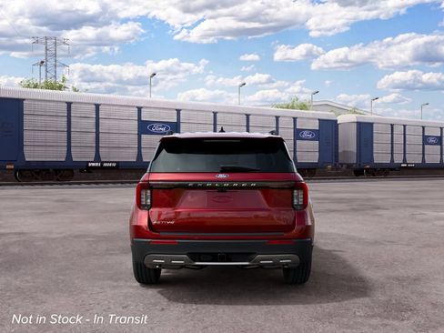 New 2027 Ford Explorer Active w/ Active Comfort Package RWD image 7