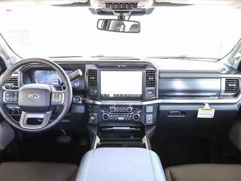 New 2025 Ford F350 4x4 Crew Cab Super Duty image 12
