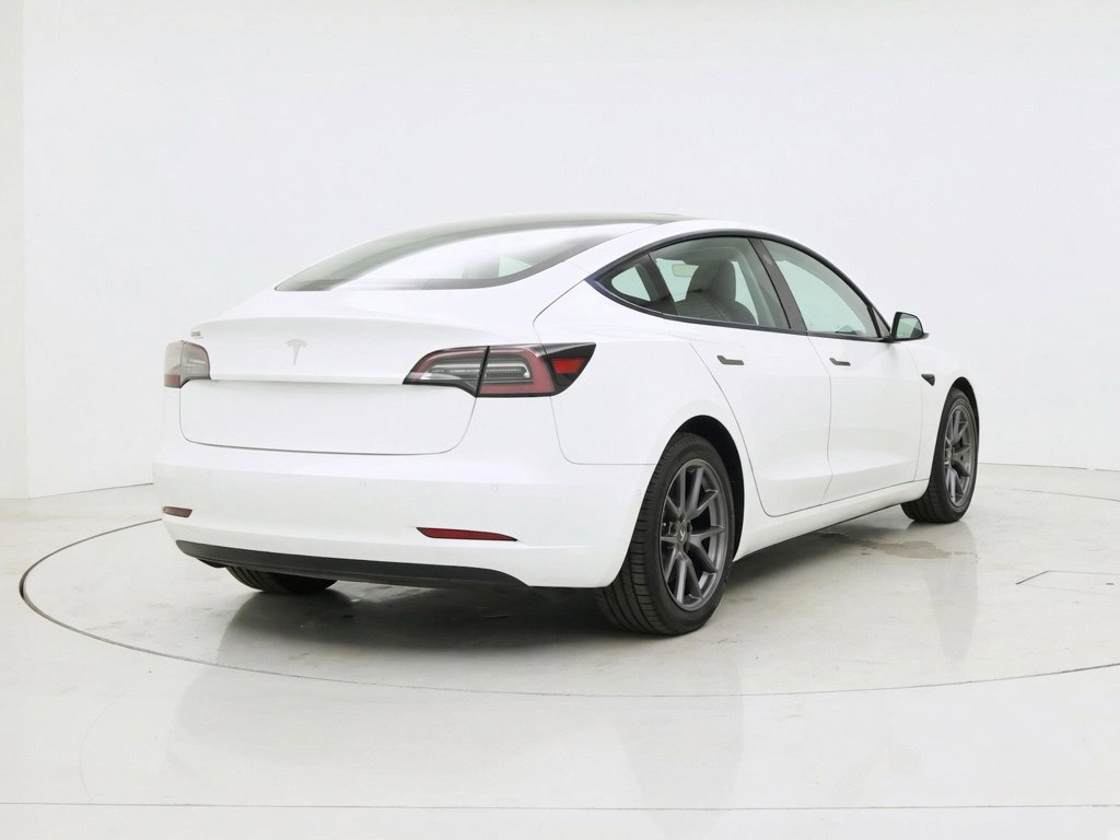 Used 2023 Tesla Model 3 Standard Range RWD image 3