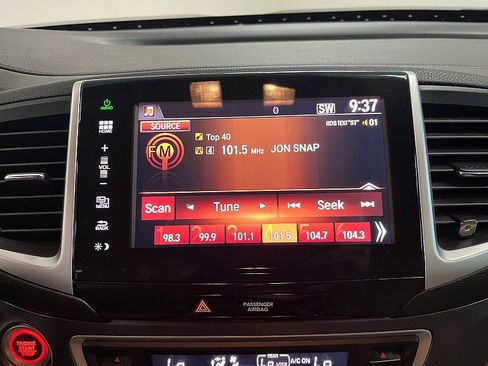 Used 2016 Honda Pilot EX image 23