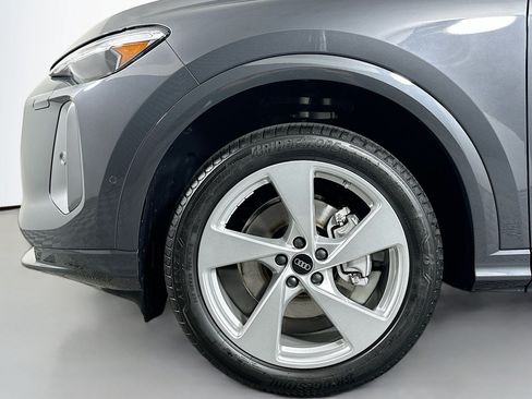 New 2025 Audi Q5 Premium Plus AWD/4WD image 11