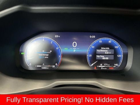 Used 2025 Toyota RAV4 Limited w/ Weather Package AWD/4WD image 34