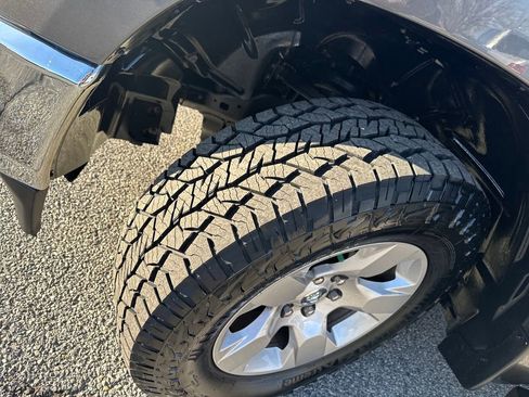 Used 2021 RAM 1500 Big Horn image 28