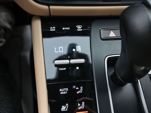 Used 2023 Porsche Macan S image 29