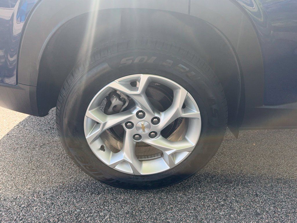 Used 2024 Chevrolet Trax LS w/ LS Convenience Package FWD image 31
