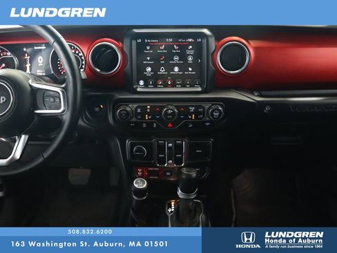 Used 2018 Jeep Wrangler Unlimited Rubicon image 18
