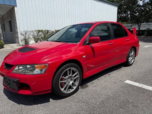 Used 2006 Mitsubishi Lancer Evolution AWD/4WD image 1