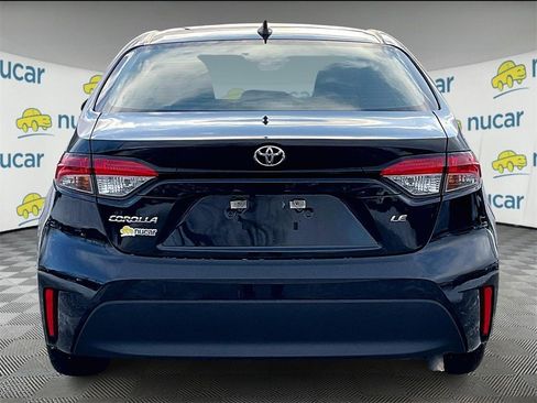 Used 2023 Toyota Corolla LE image 5
