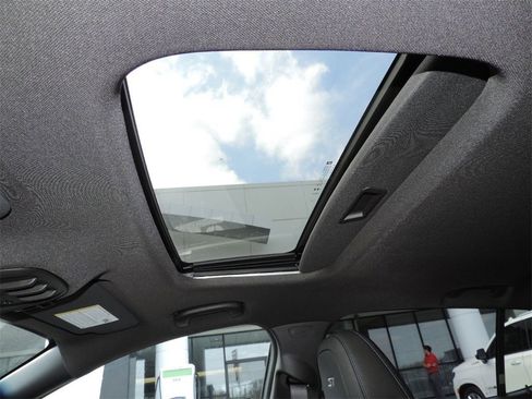 New 2026 Buick Envista Sport Touring w/ Convenience I Package image 9